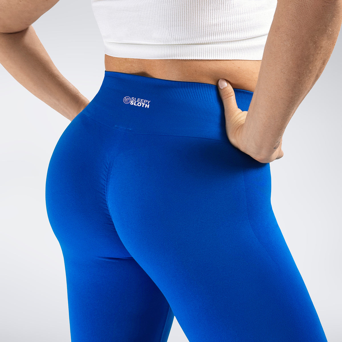 Leggings in blue on model - Evolve Collection activewear