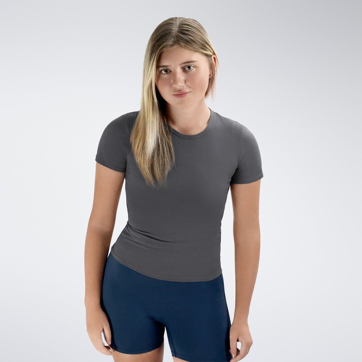 Compression Top in deep grey on model - Terra Collection activewear