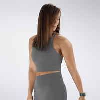 Leggings in battleship gray on model - Flow State activewear