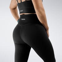 Leggings in black on model - Flow State activewear