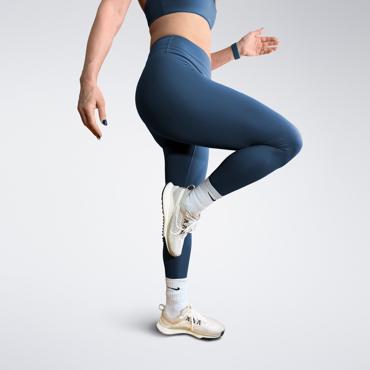 Leggings in navy on model - Halo Collection activewear